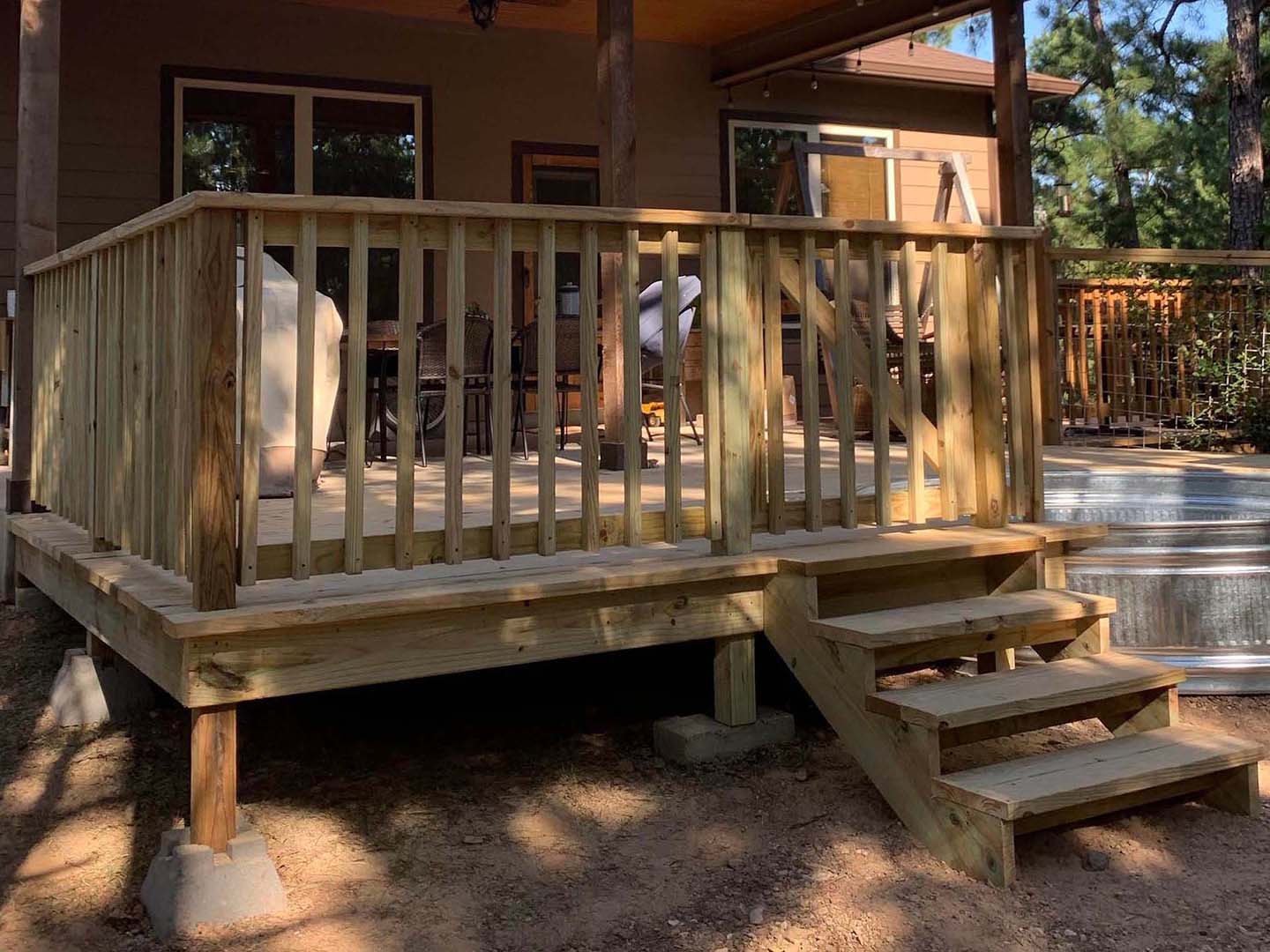 Deck and pergolas in Bastrop Texas