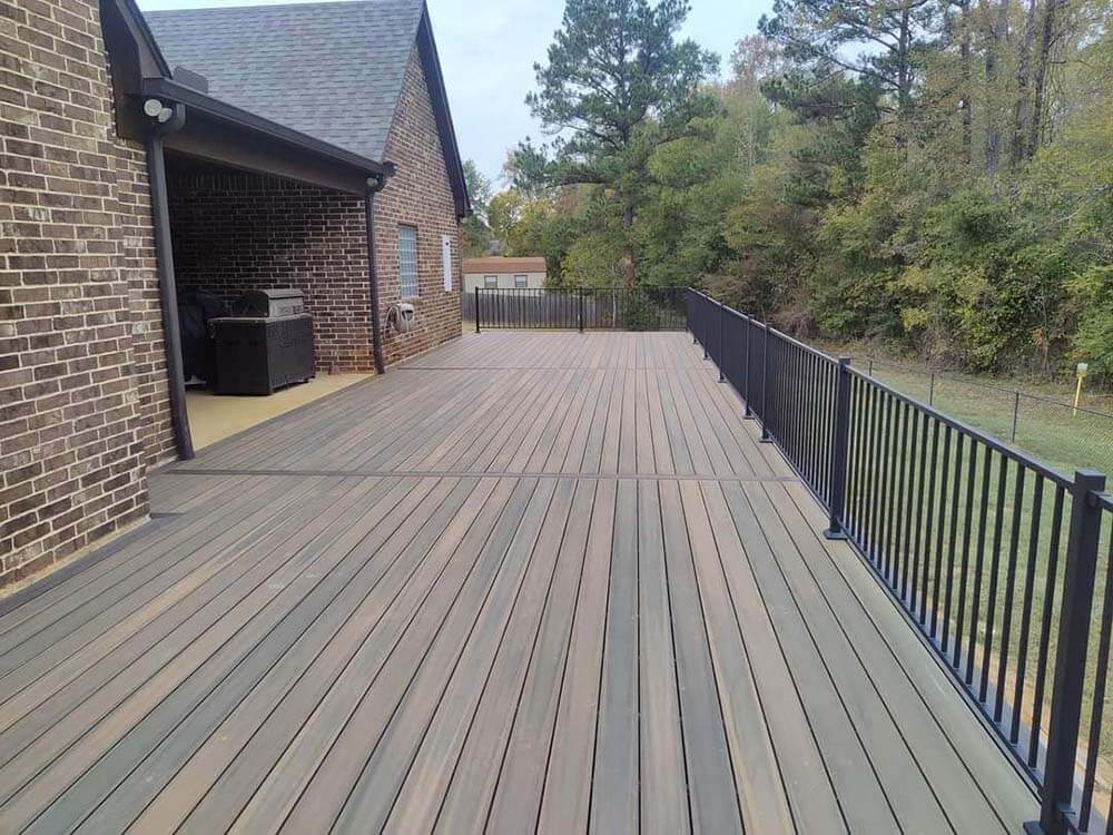 Deck and pergolas in Bastrop Texas