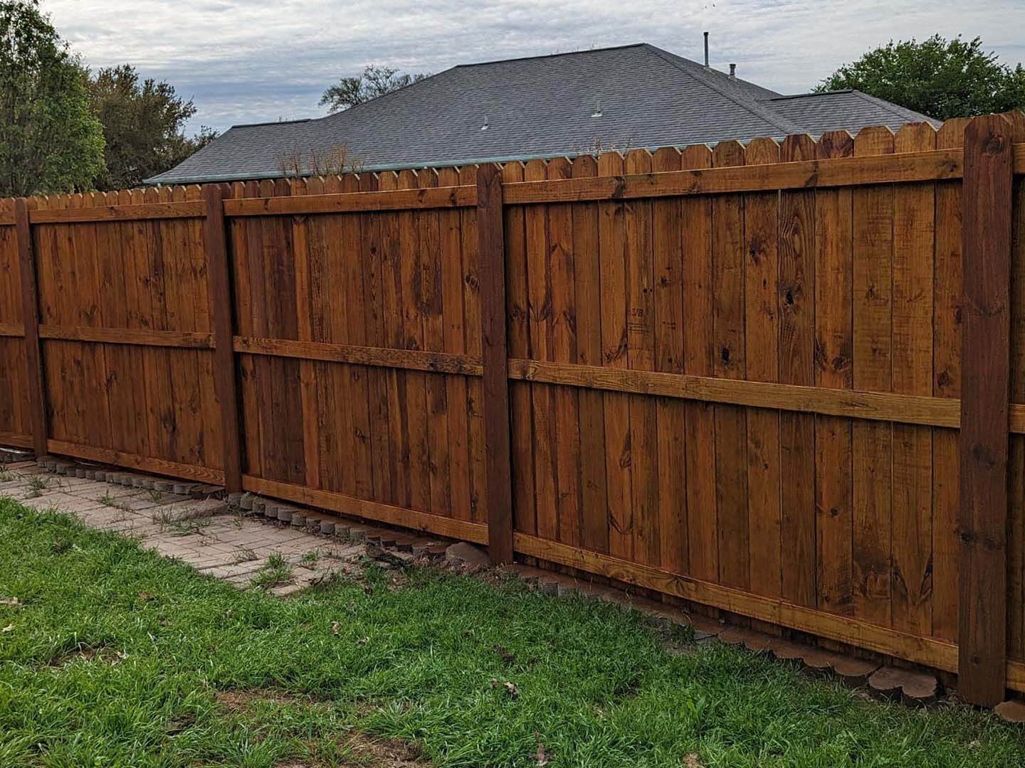 Fence stain and seal in Bastrop Texas
