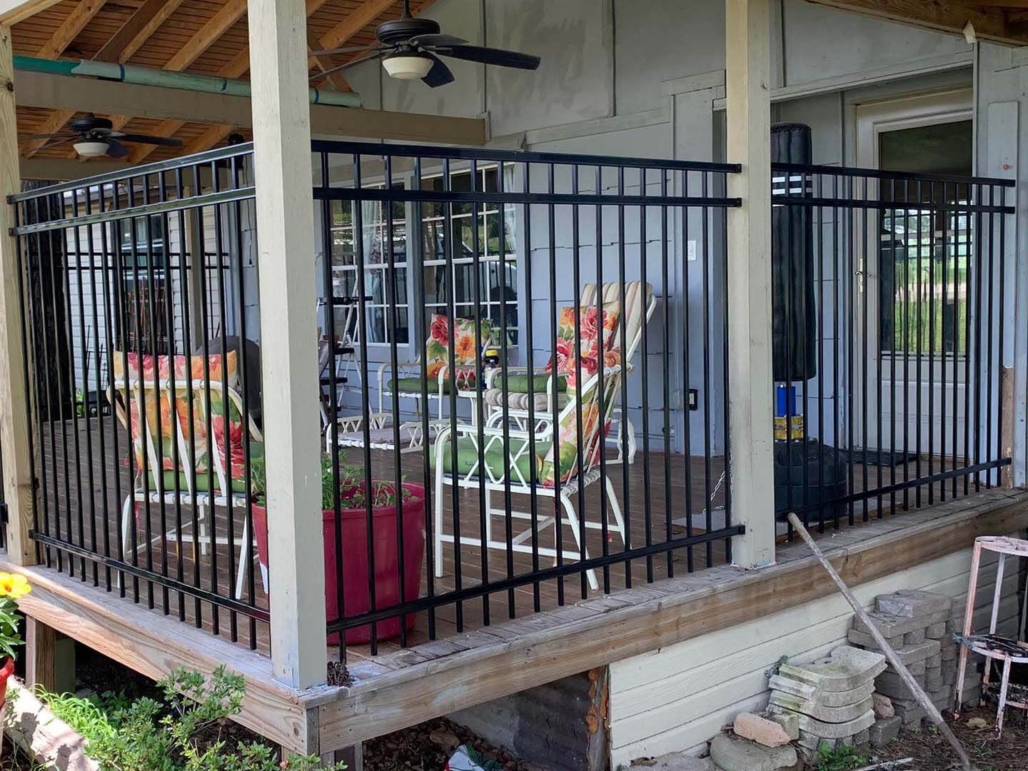 Aluminum fencing in Bastrop Texas