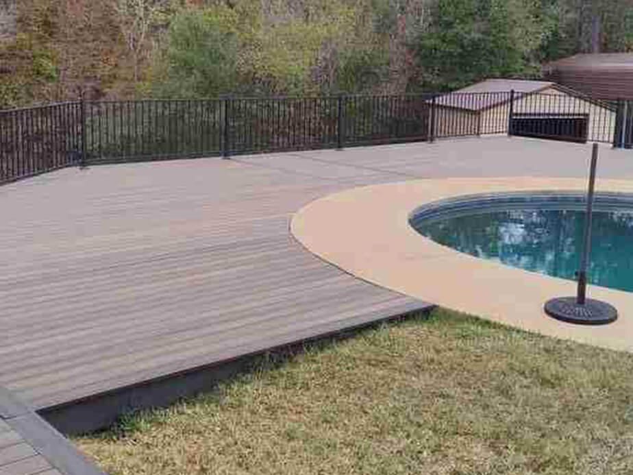 Aluminum Pool Fencing in Bastrop Texas
