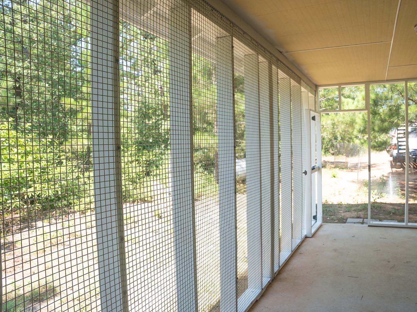 Exotic Enclosures in Bastrop Texas
