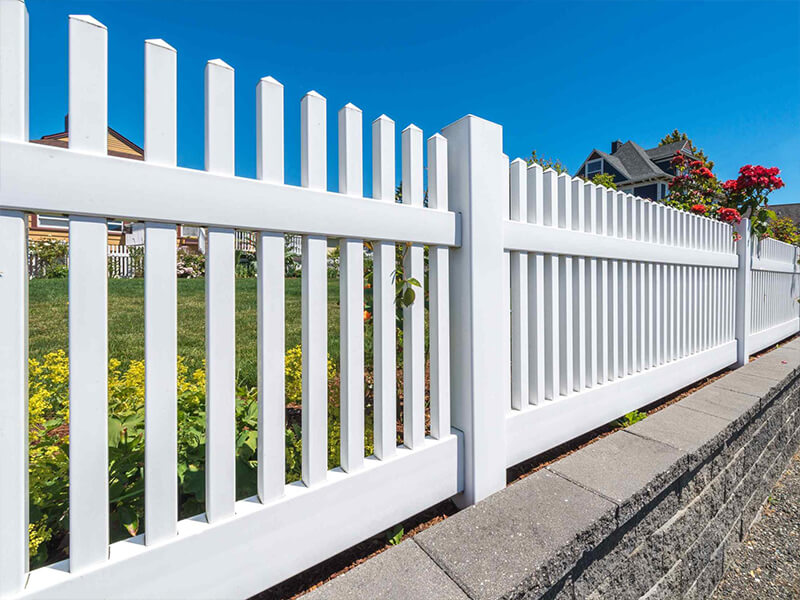 Vinyl fencing in Bastrop Texas