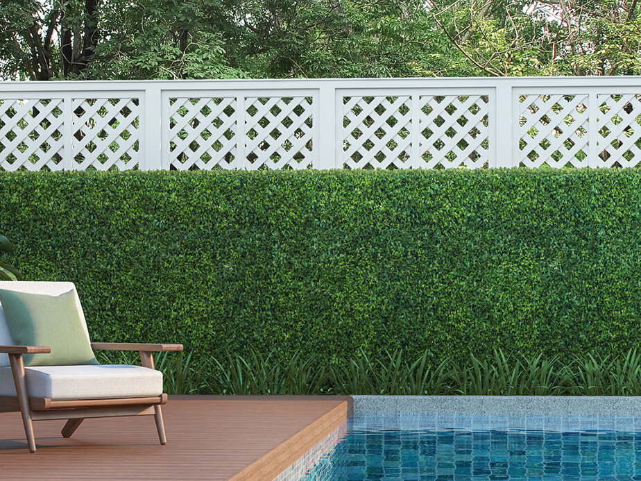 Vinyl Pet Fencing in Bastrop County