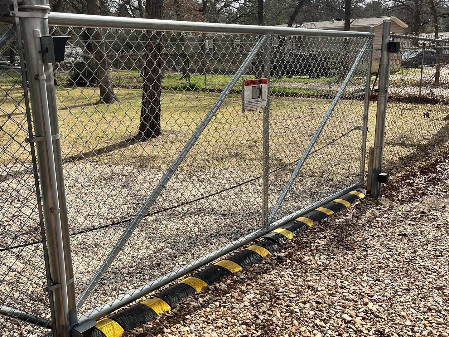 Key Benefits of Chain Link Gates for Bastrop County properties.